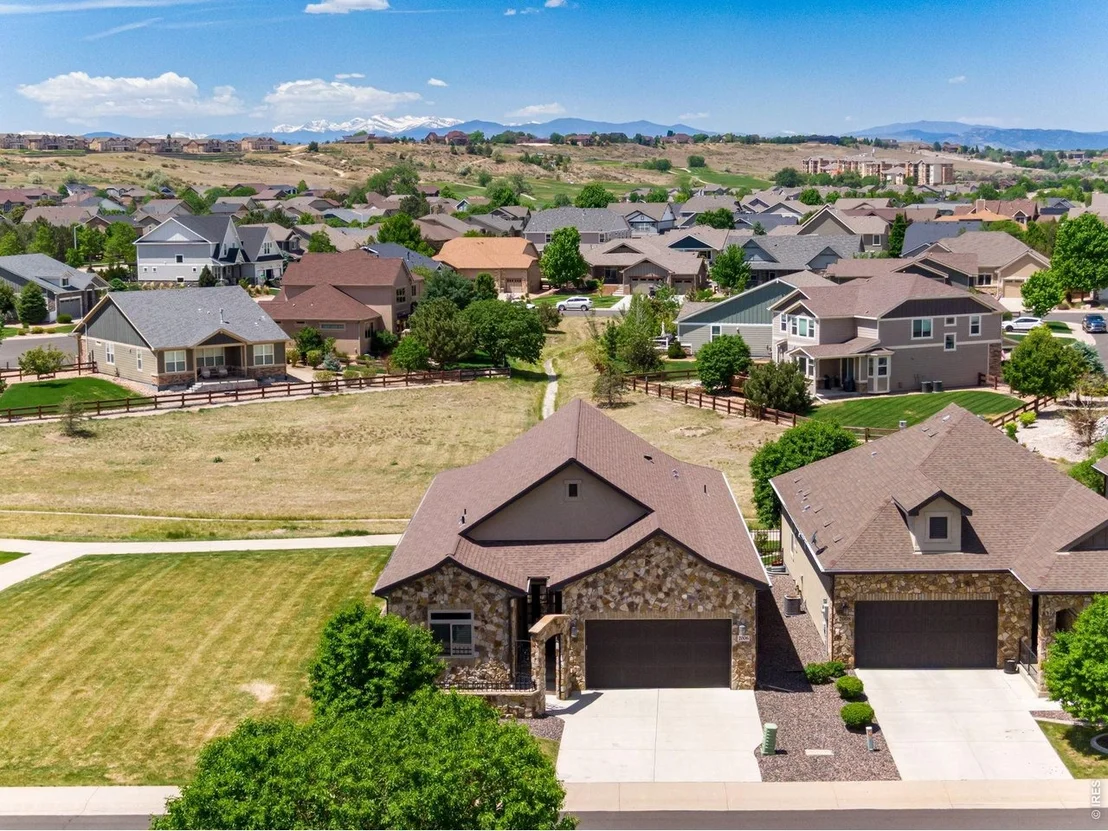 Photo of 2006 Vineyard Dr