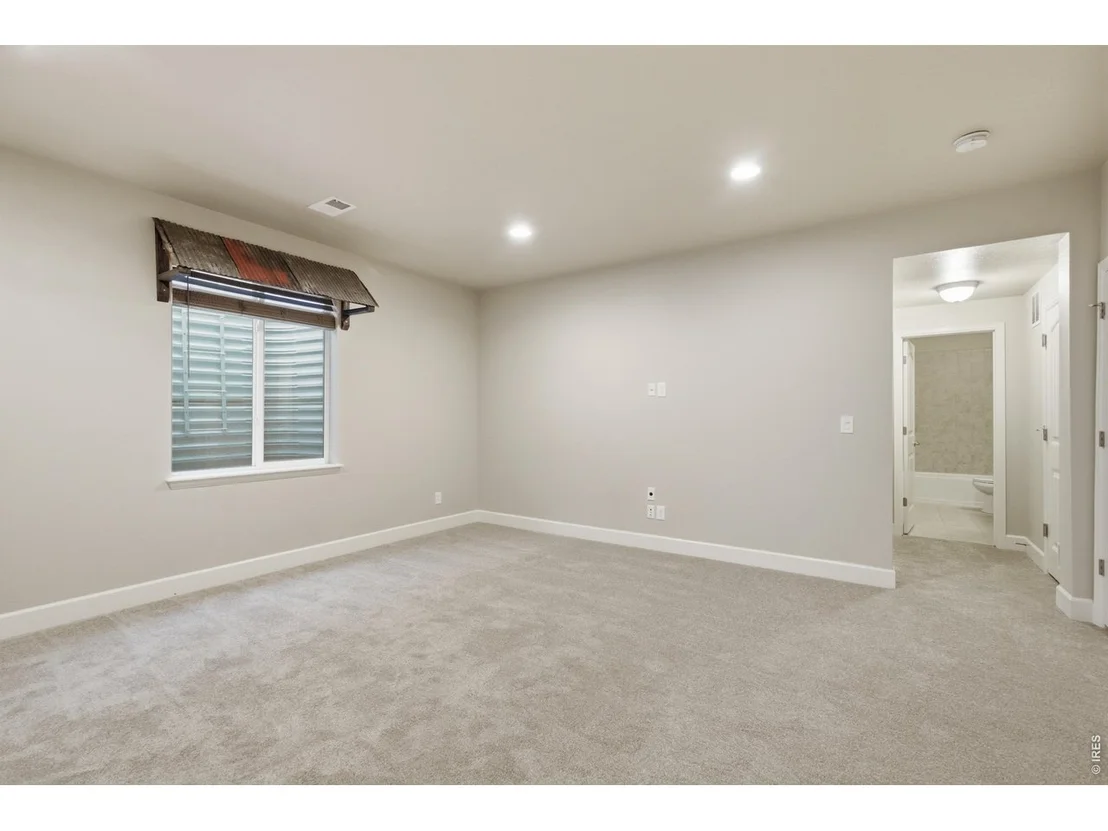 Photo of 882 Jenny Ln