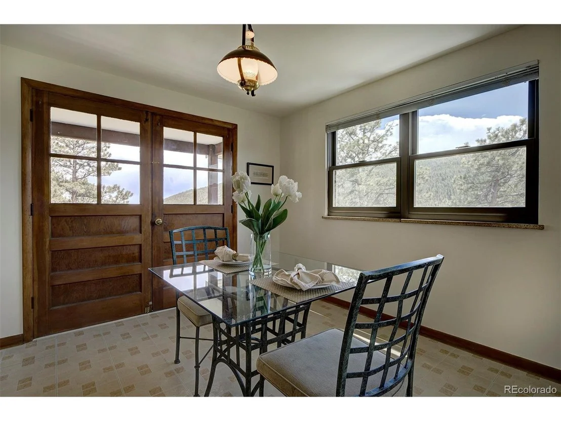 Photo of 25382 Mosier Cir