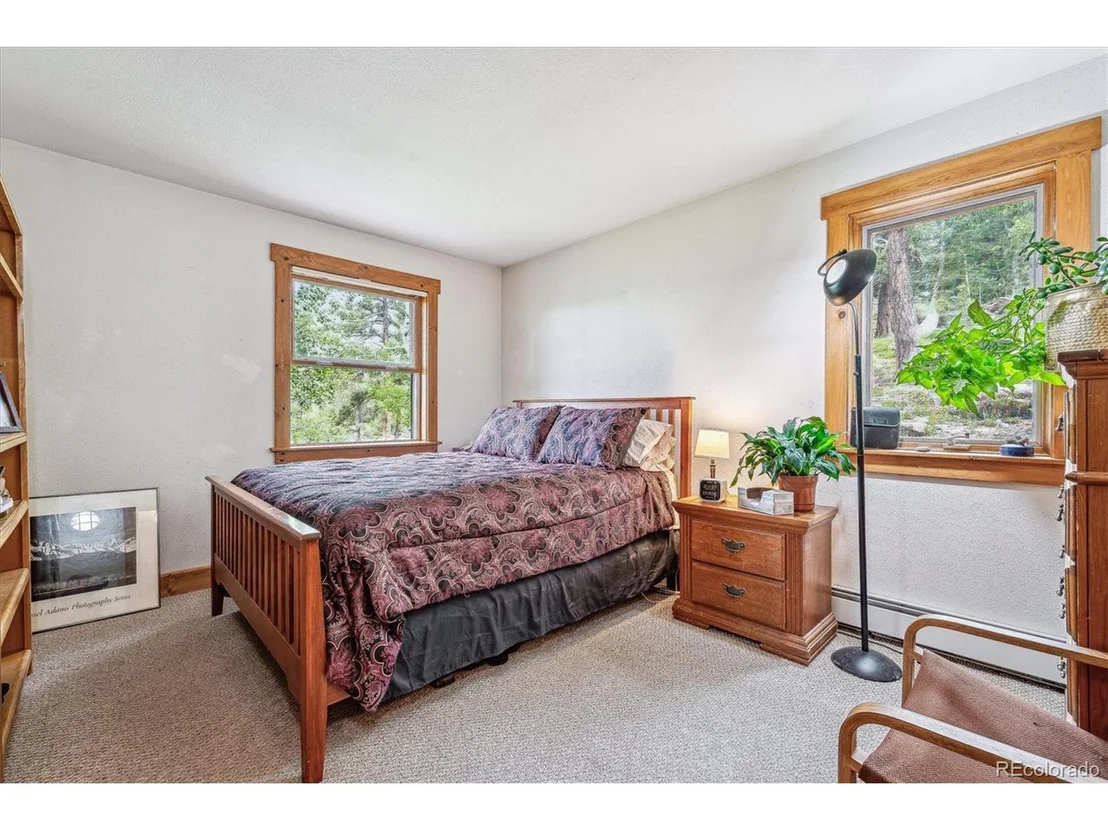Photo of 12973 Upper Ridge Rd
