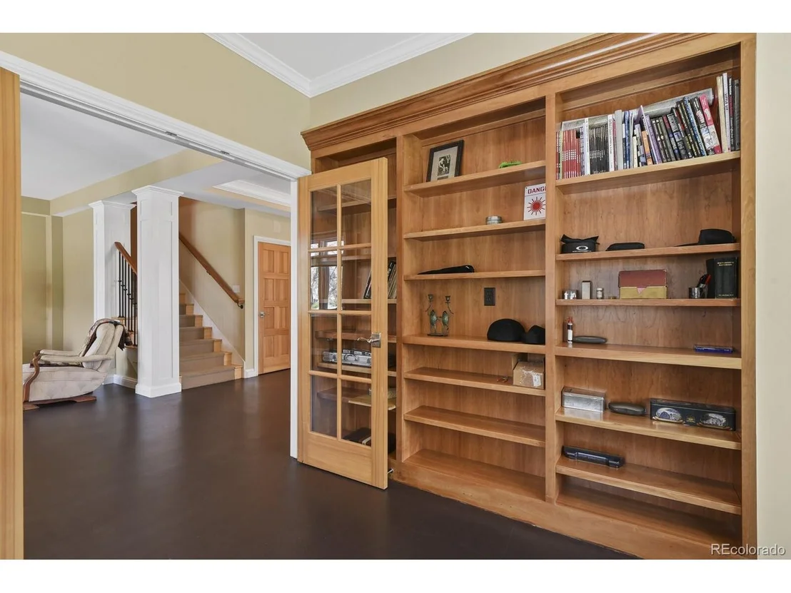 Photo of 220 Pawnee Dr