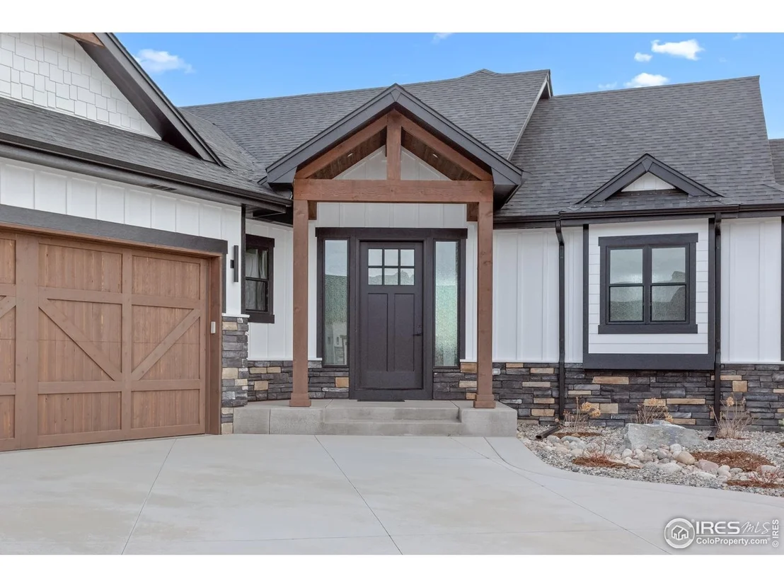 Photo of 1291 Swan Peter Dr