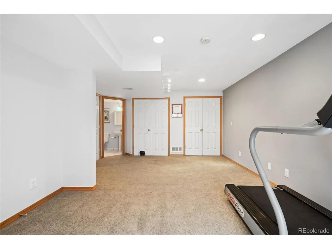 Photo of 3256 Wright Ave