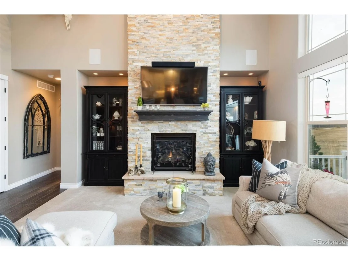 Photo of 980 Promontory Cir