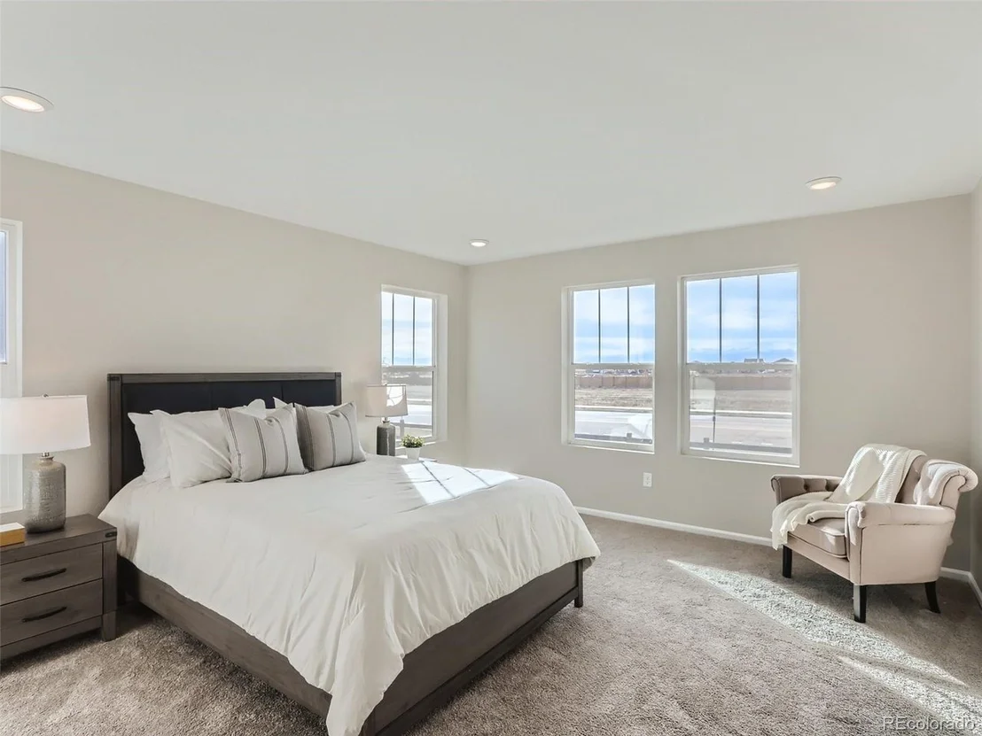 Photo of 12943 Crane River Dr