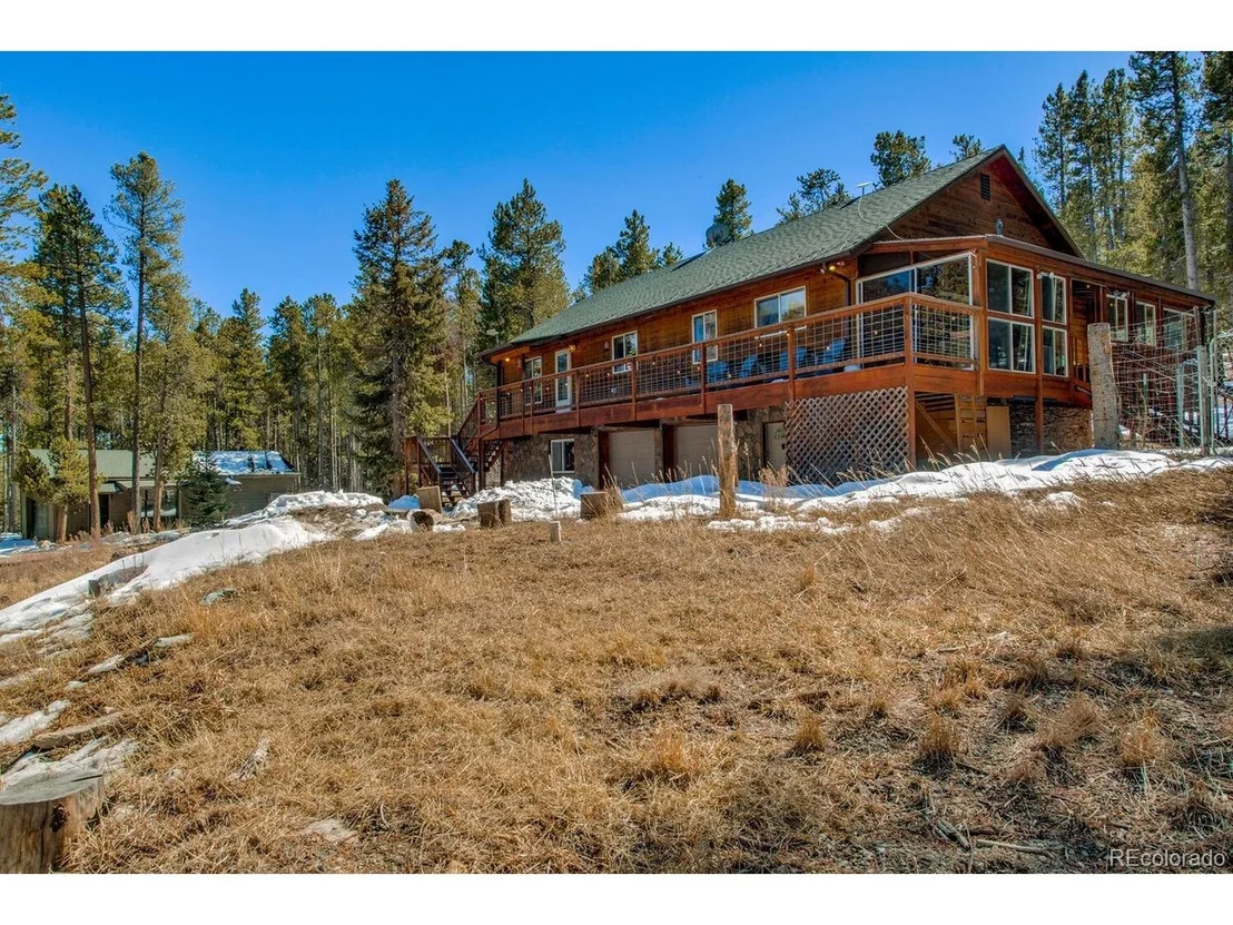 Photo of 154 Lakeside Dr