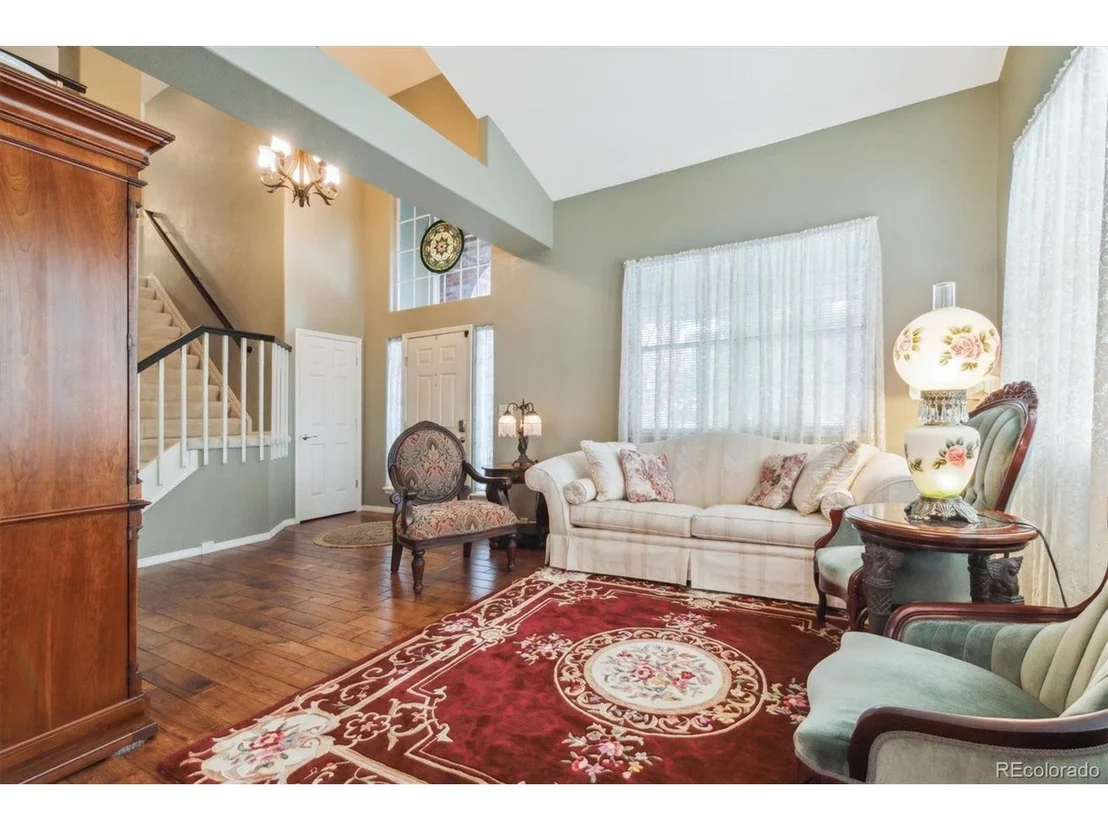 Photo of 1395 Foxtail Dr