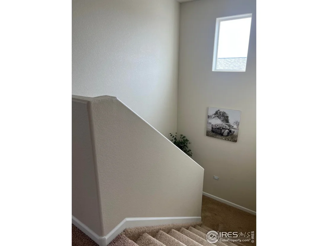 Photo of 591 Sandi Ln