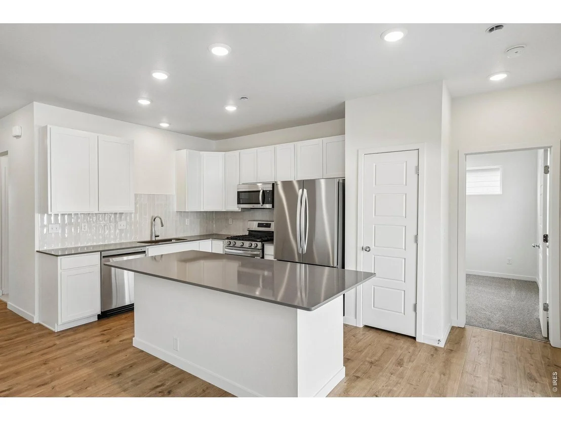Photo of 517 85th Ave