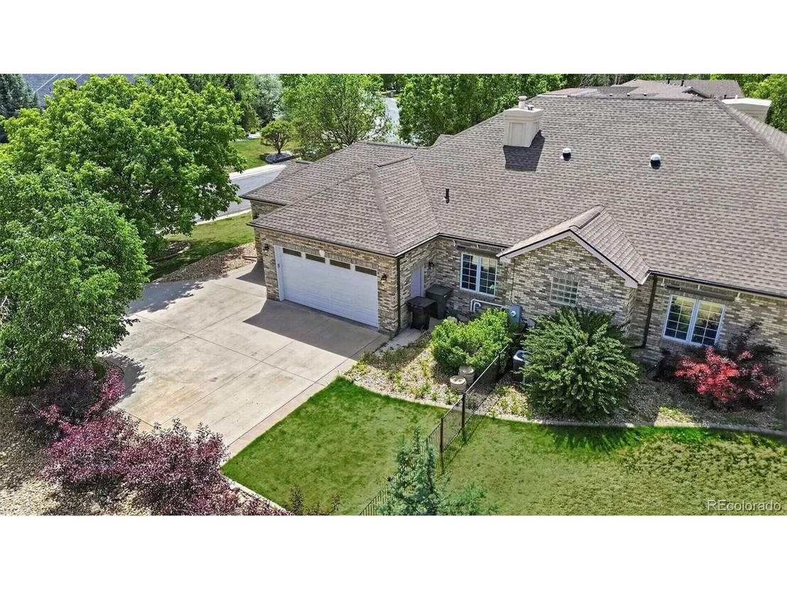 Photo of 25 Blue Heron Dr