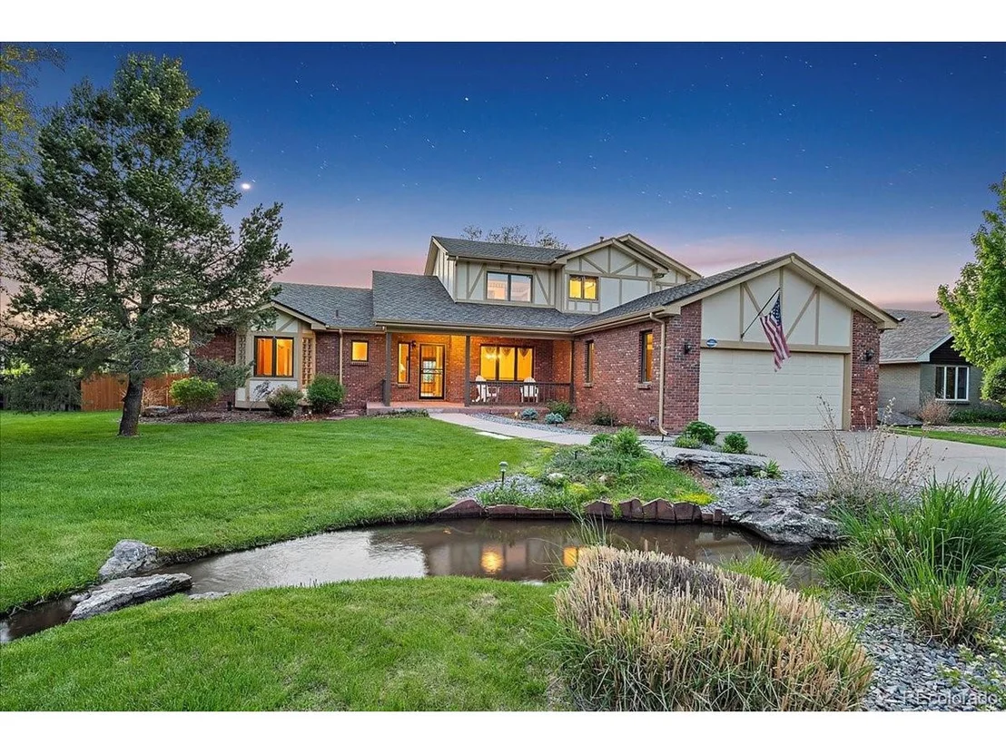 Photo of 35 Skyline Dr