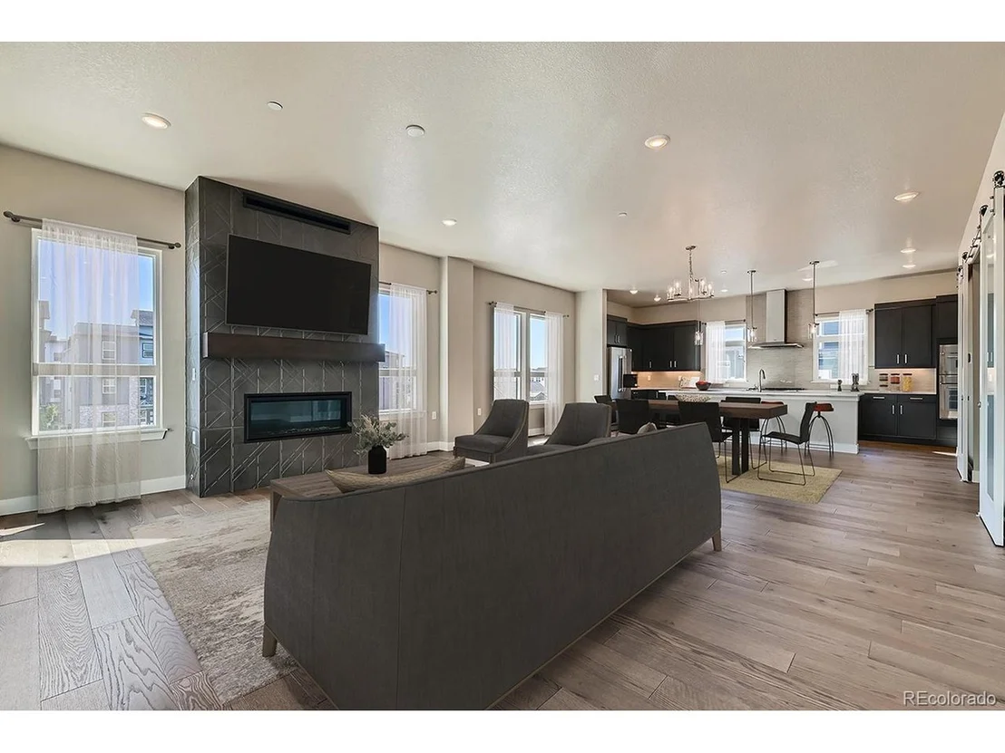 Photo of 16599 Peak Way