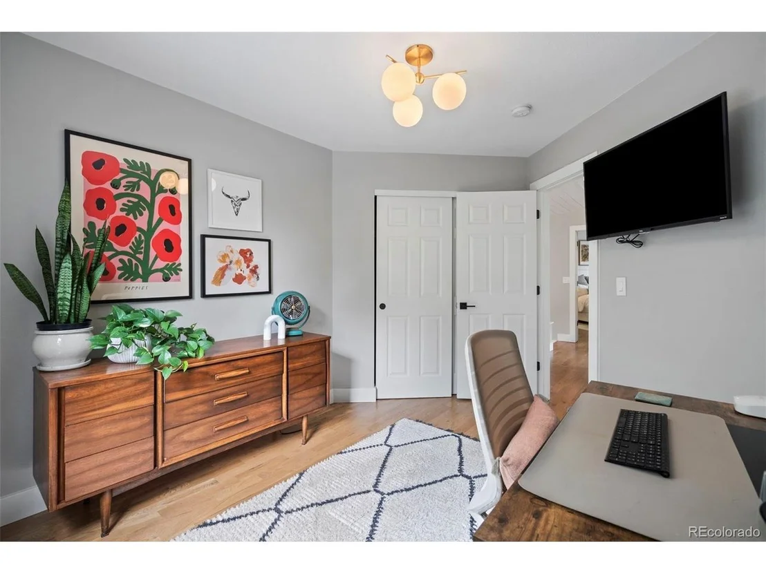 Photo of 8060 W 78th Cir