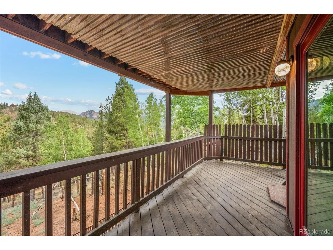 Photo of 33678 Jenifer Rd