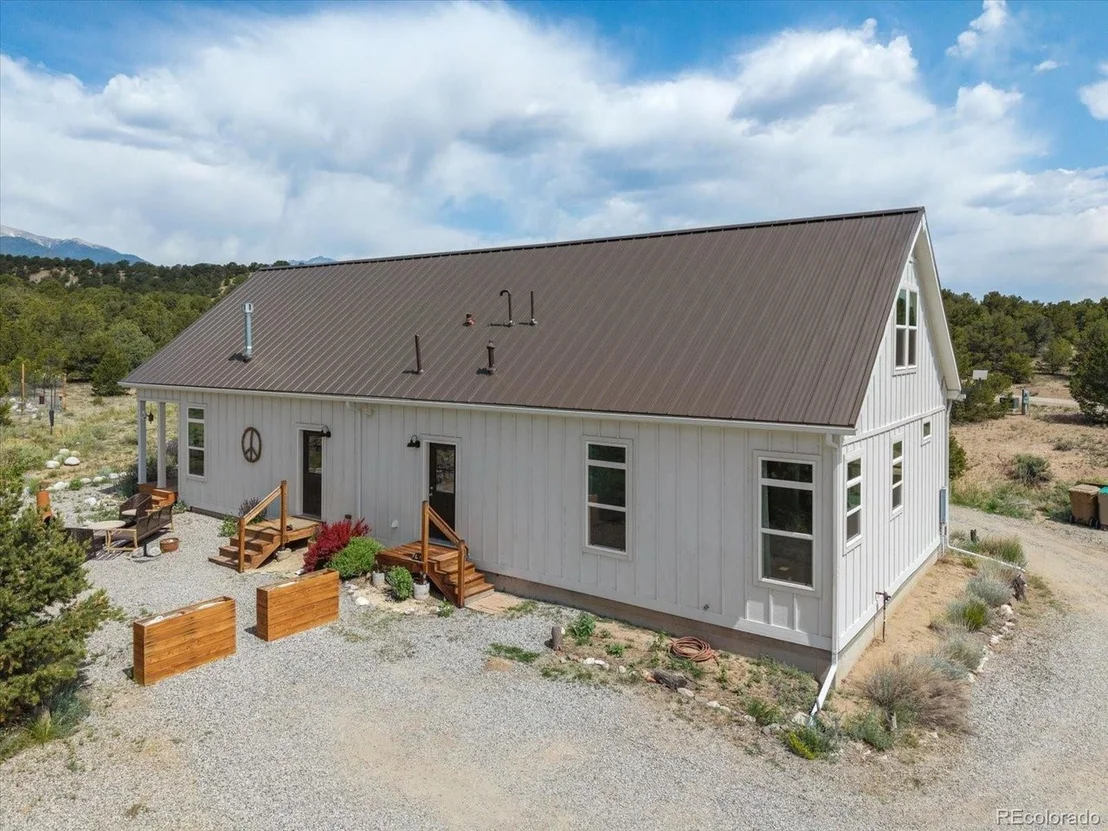 Photo of 14051 US Highway 285
