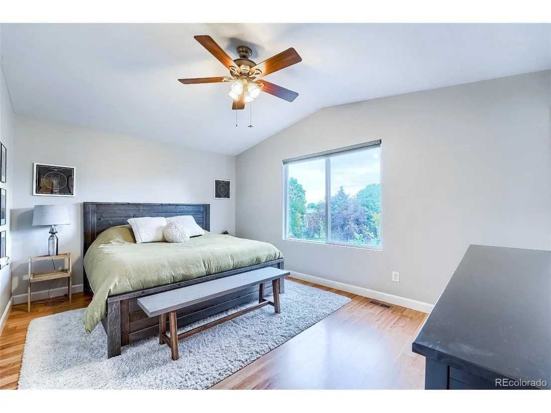 Photo of 1260 Red Mountain Dr