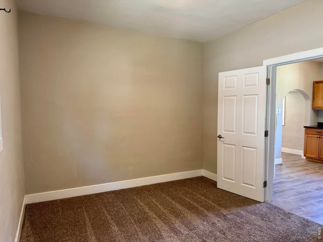 Photo of 112 Elm St