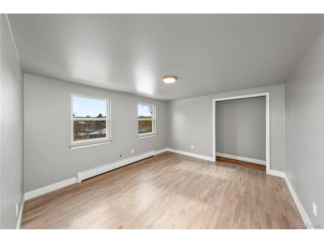 Photo of 2386 Crabtree Dr