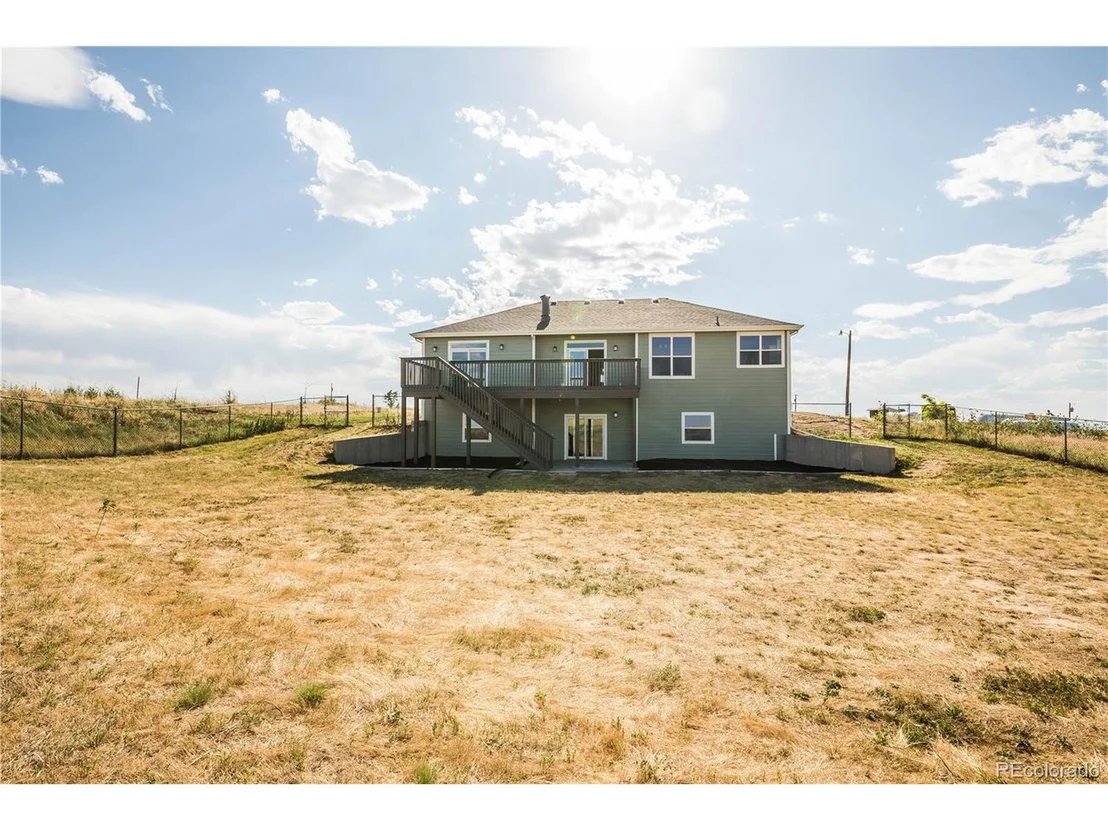Photo of 13880 Cavanaugh Rd