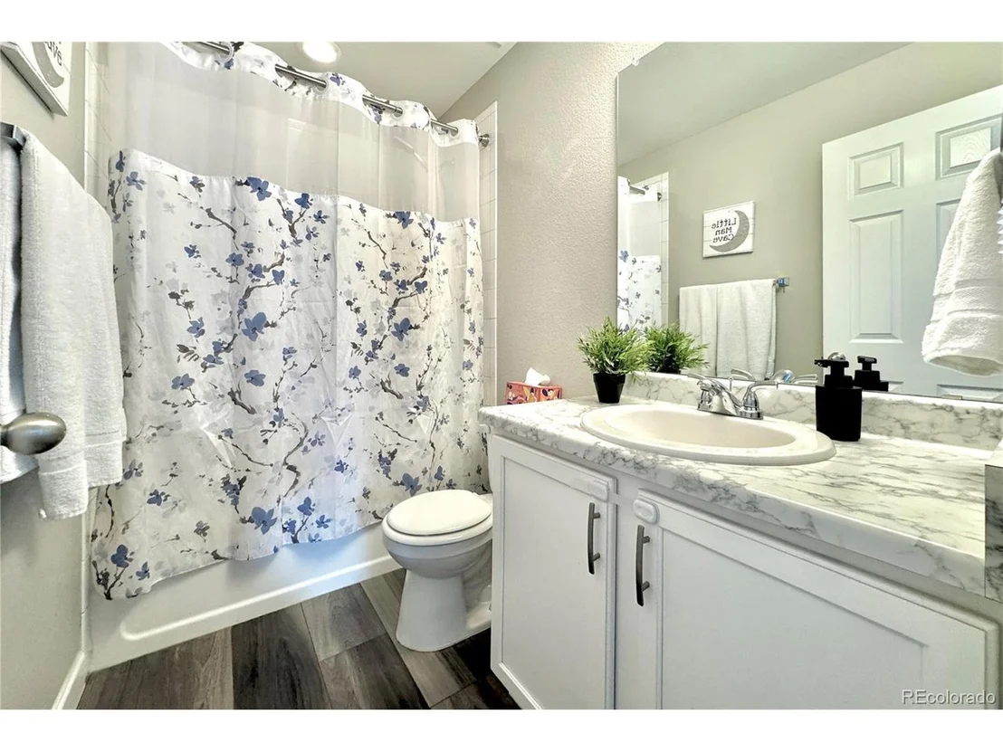 Photo of 3734 Makley Cir