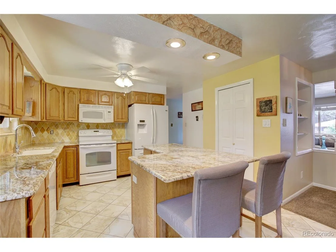 Photo of 8326 W 71st Pl