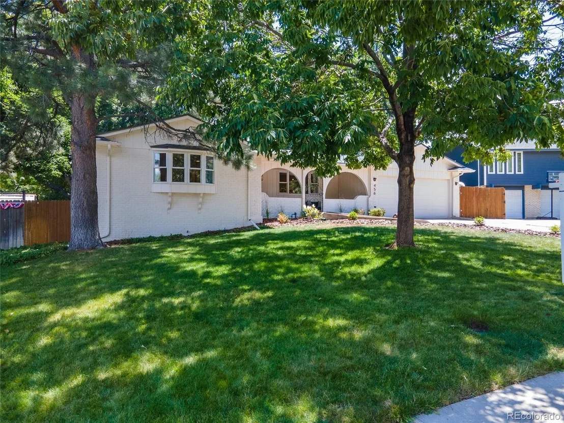 Photo of 456 Eldridge Ct