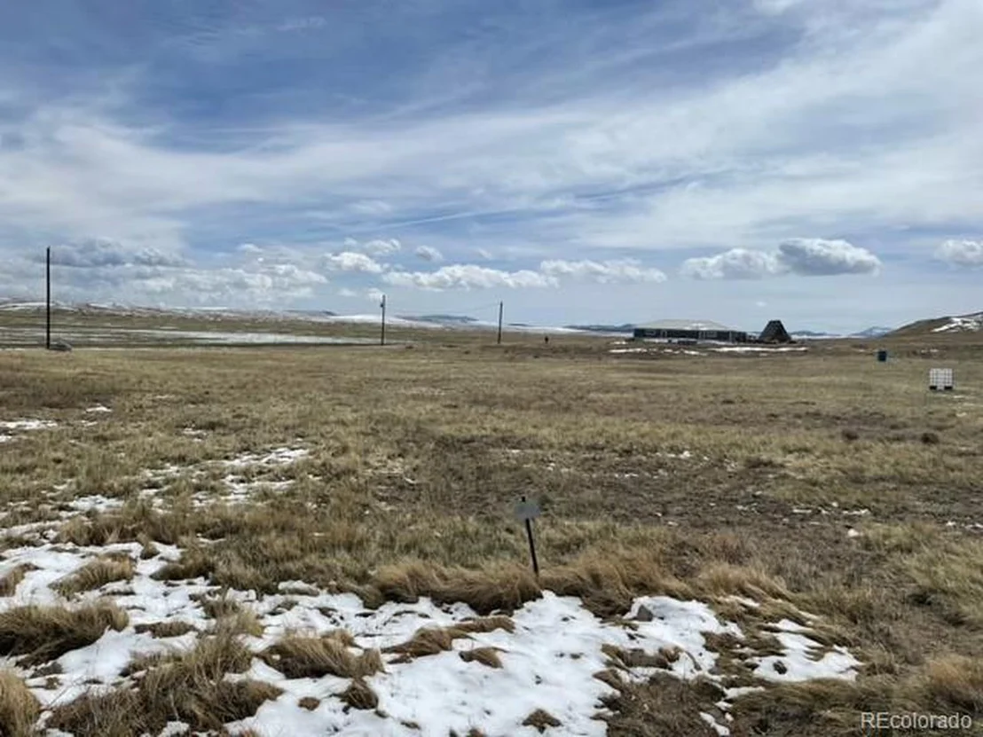 Photo of 390 Lazy Cir