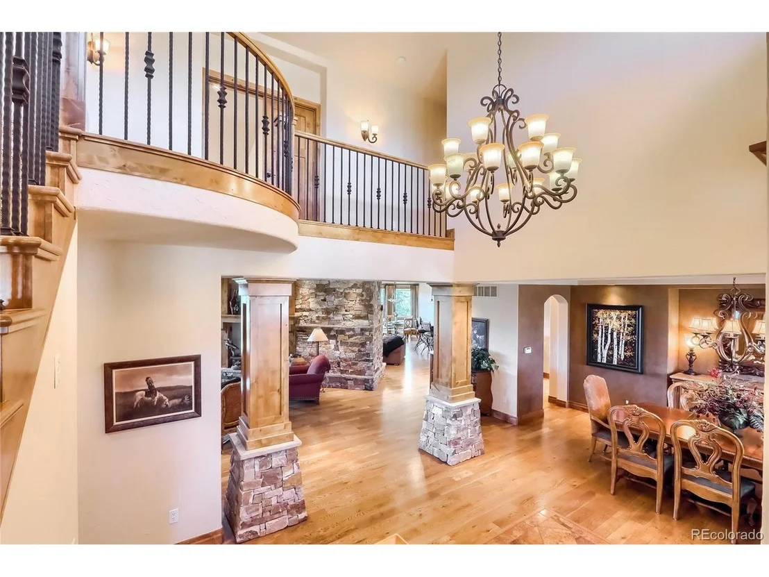 Photo of 7574 Nile Way