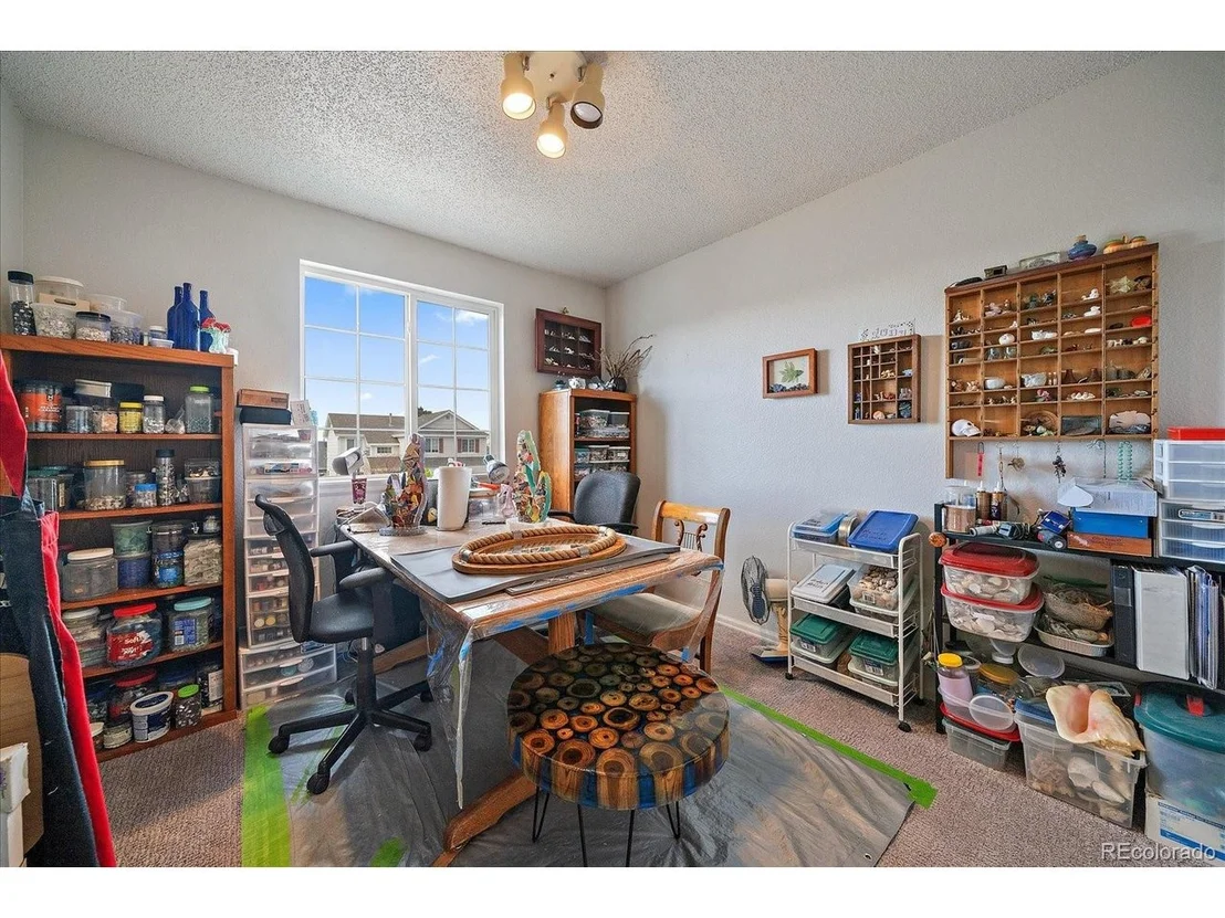 Photo of 700 Mango Dr