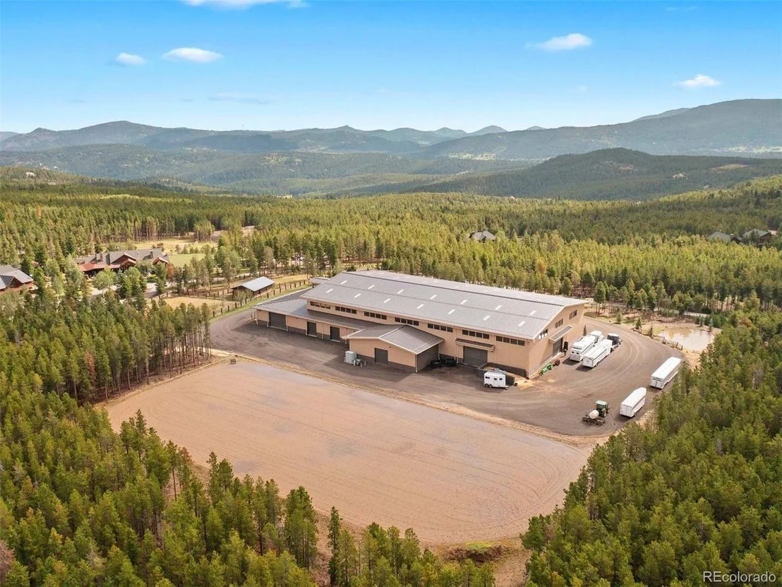 Photo of 9141 Mountain Ranch Rd