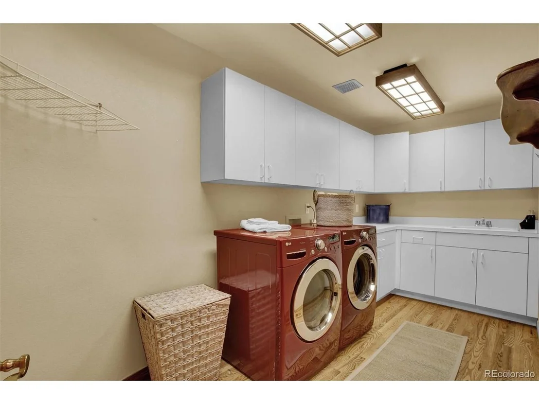 Photo of 8 Red Tail Dr
