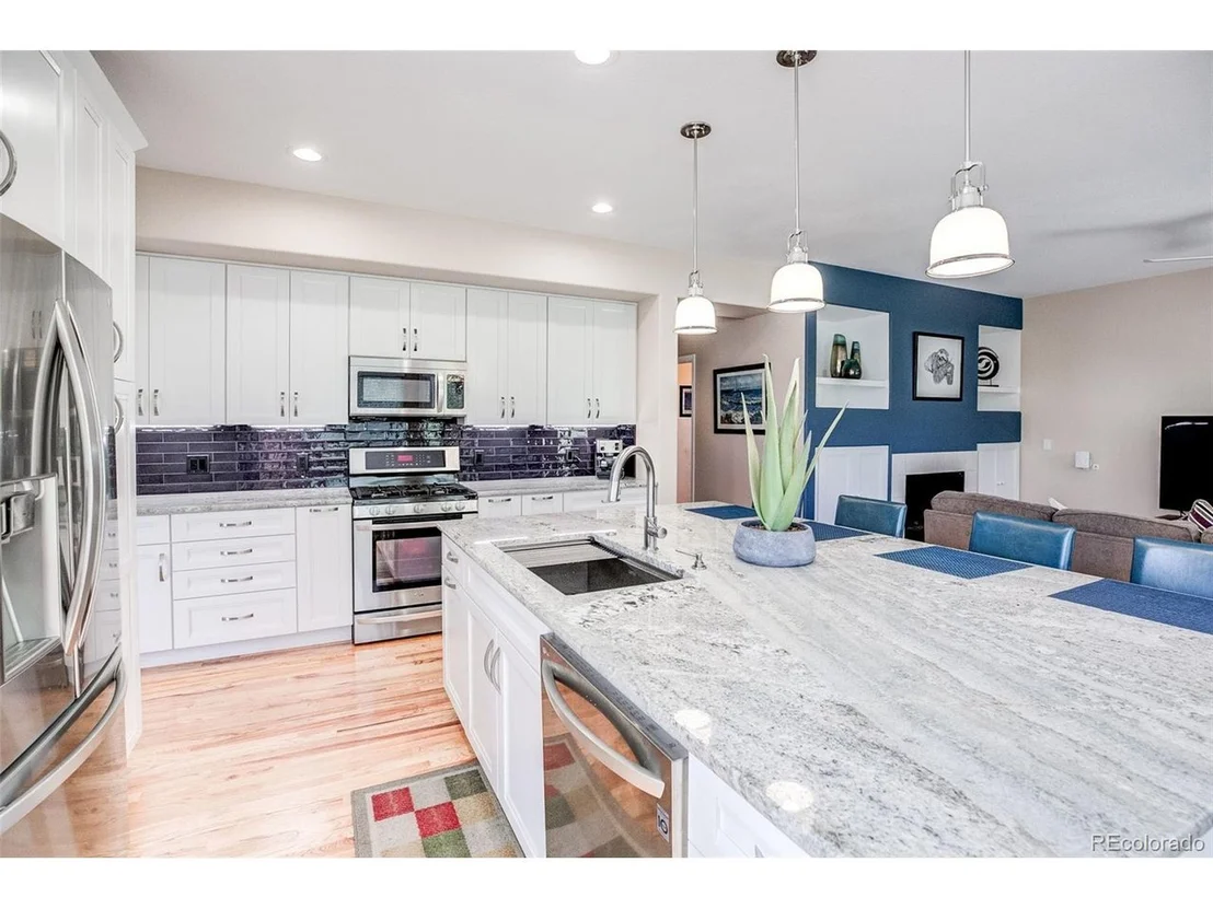 Photo of 16139 W 70th Pl
