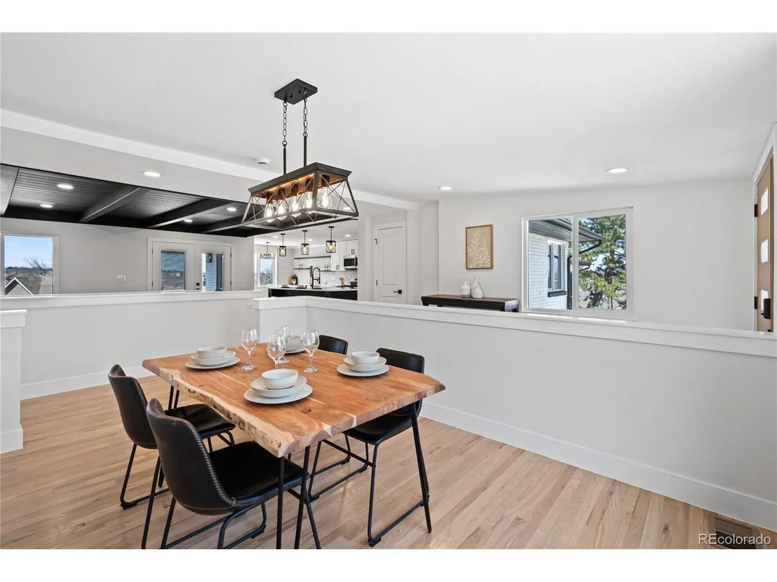 Photo of 6766 Zenobia Loop