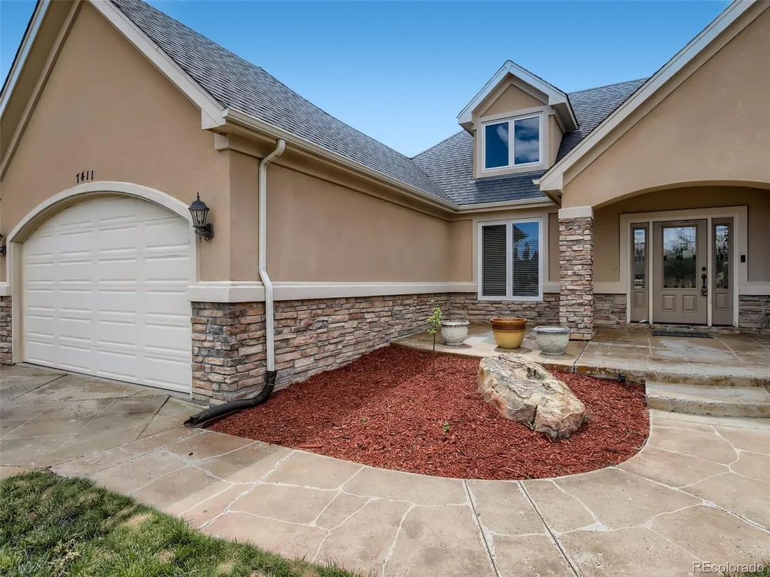 Photo of 7411 Cameron Dr