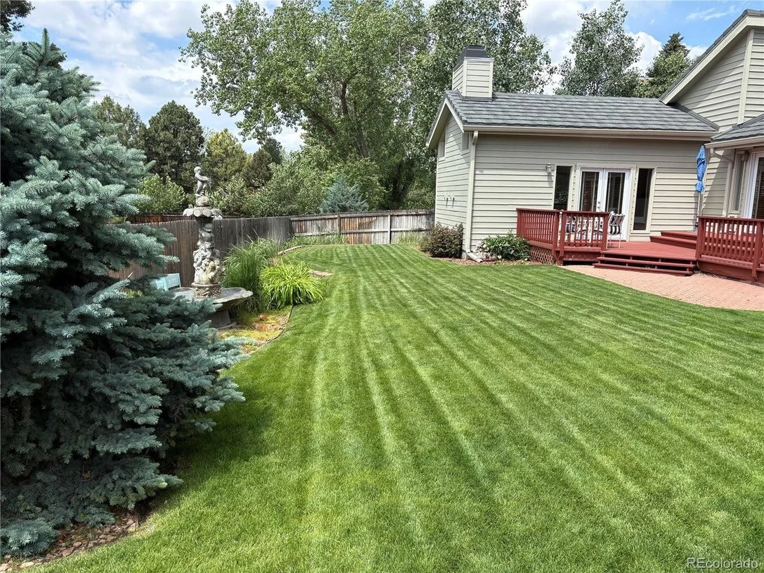 Photo of 1657 W 115th Cir