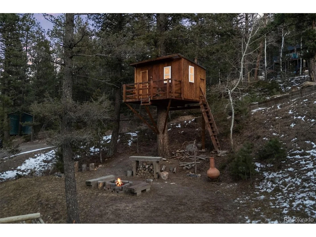 Photo of 33755 Columbine Cir