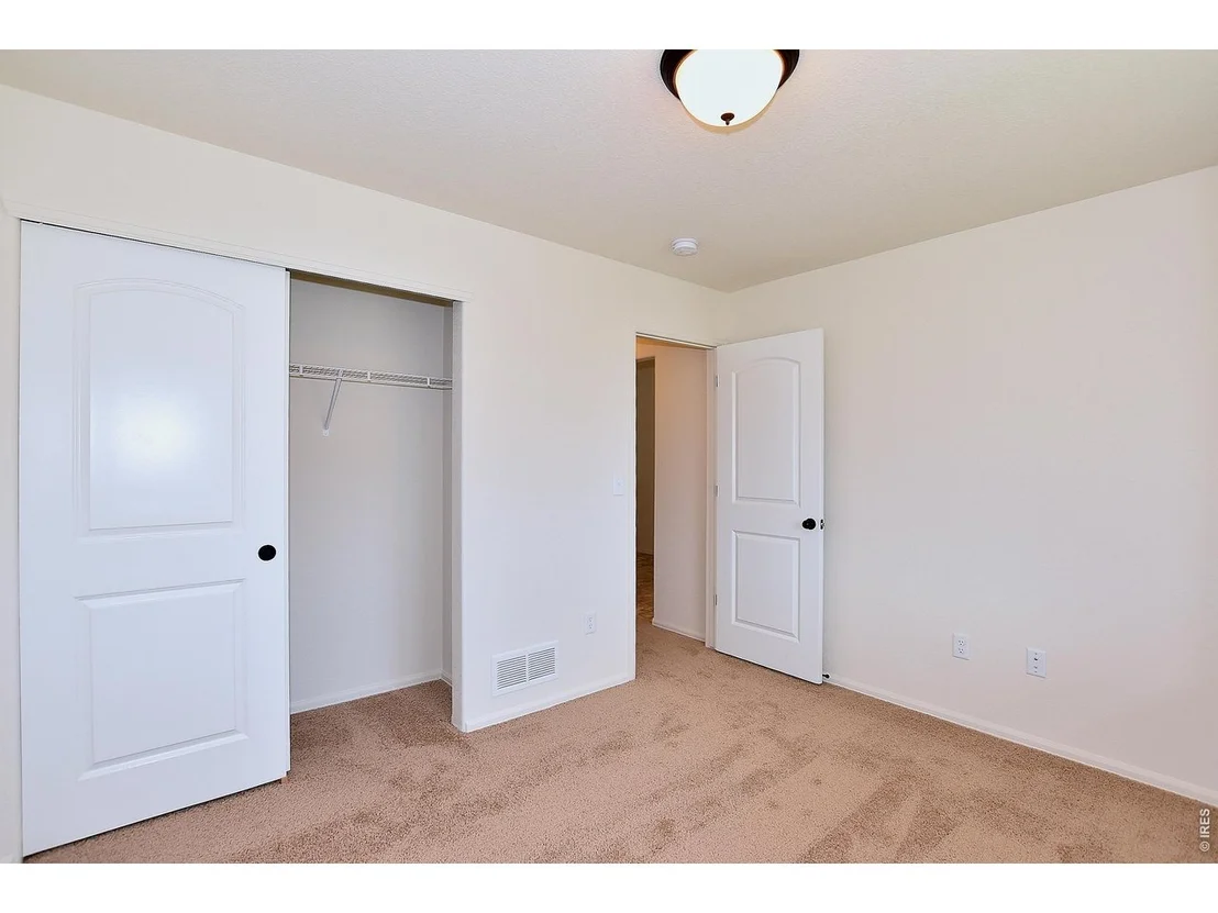 Photo of 2418 Juno Ln