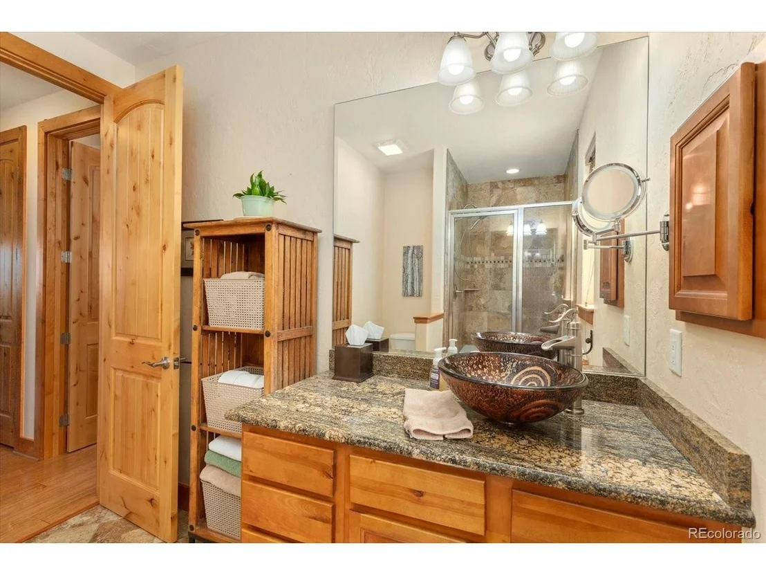 Photo of 9900 E Cheyenne Cir