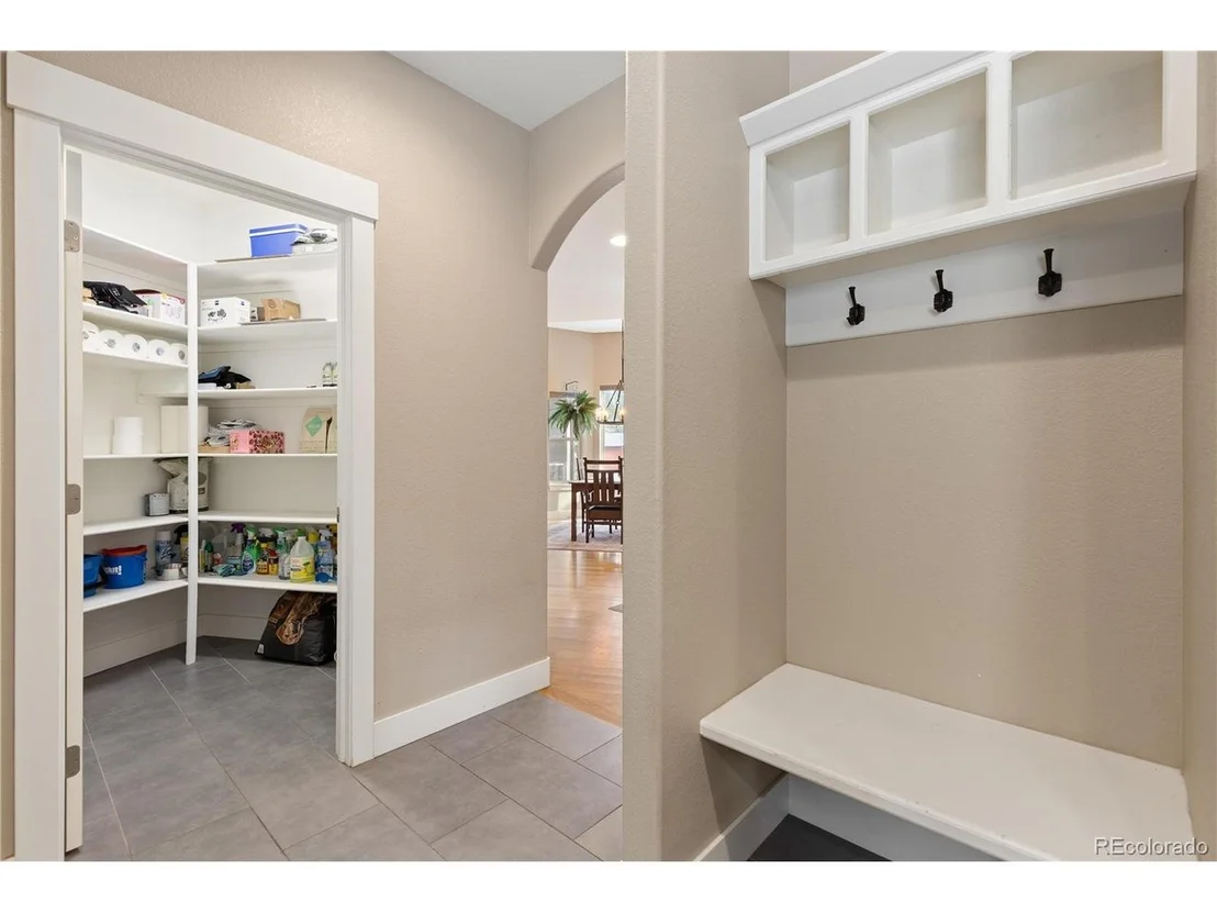 Photo of 1395 Gore Cir