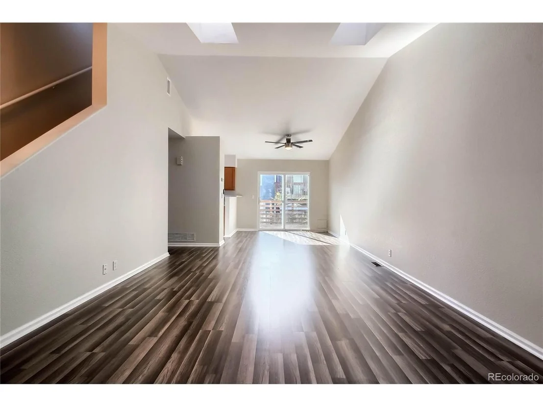 Photo of 1695 Parkside Cir