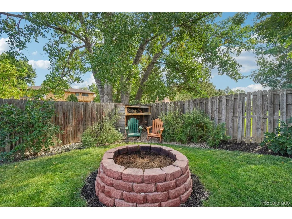 Photo of 644 Munson Ct