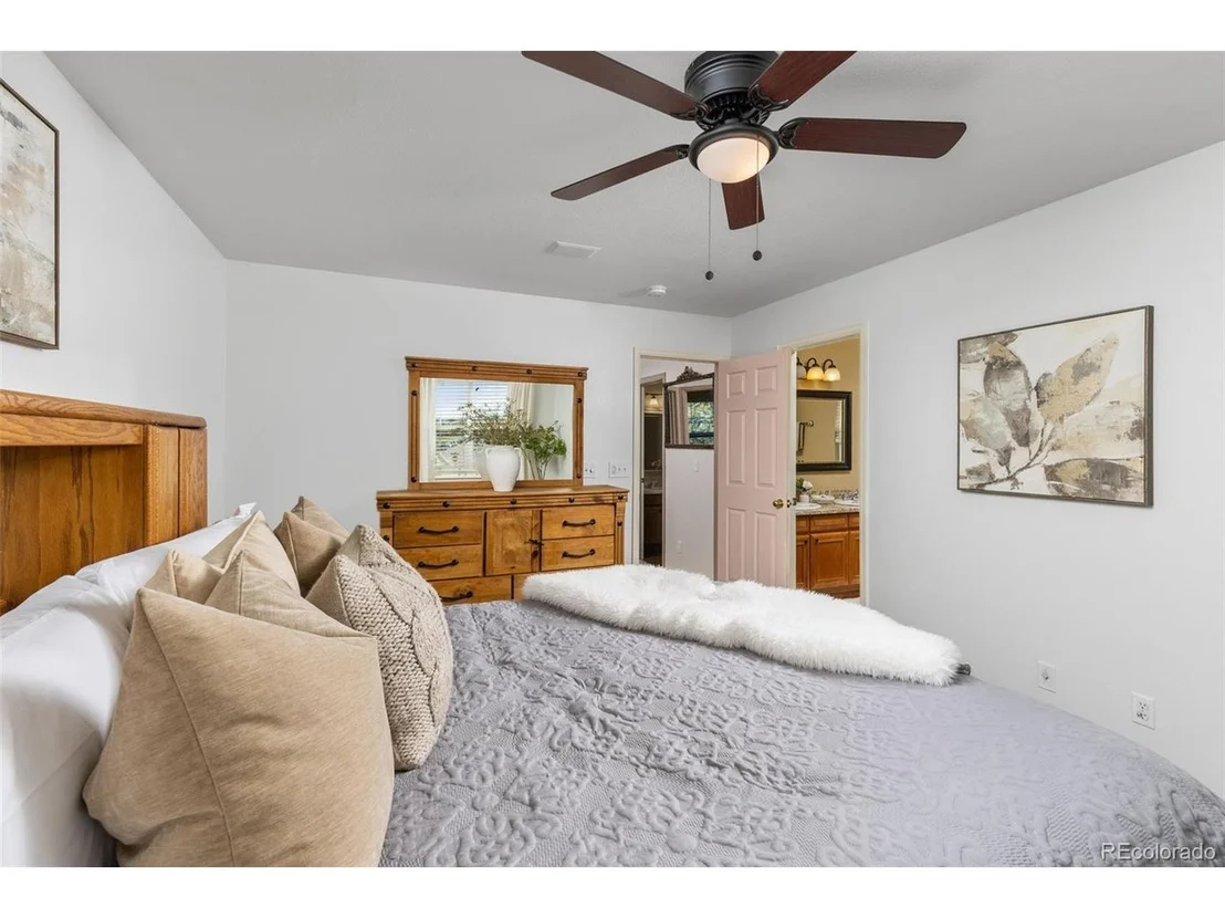 Photo of 9387 Branham Dr