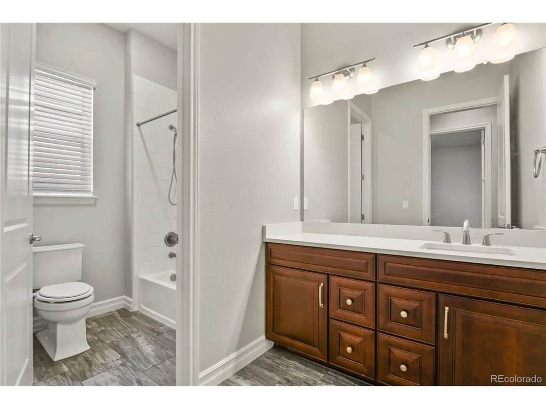Photo of 12938 Bridge View Ln