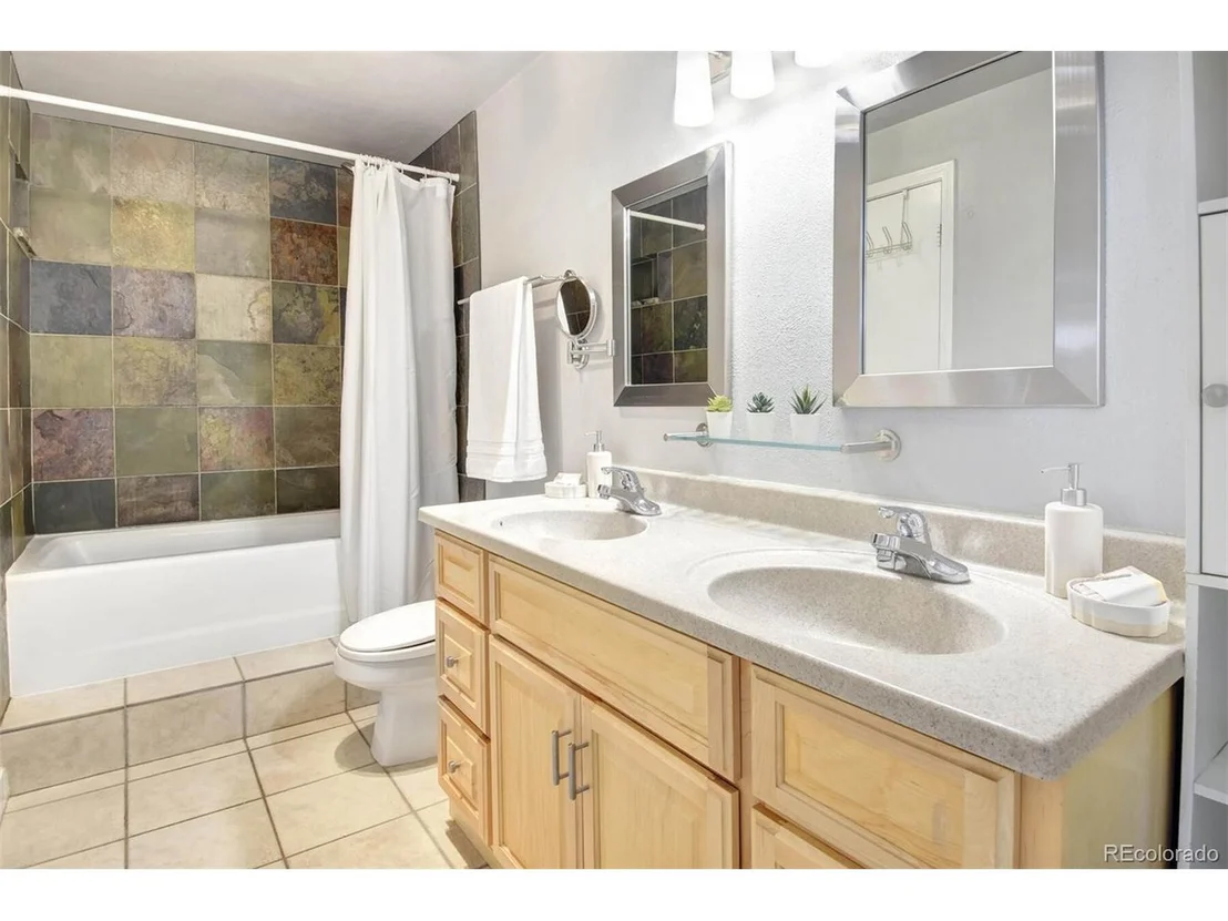 Photo of 3814 Fredericks Ct