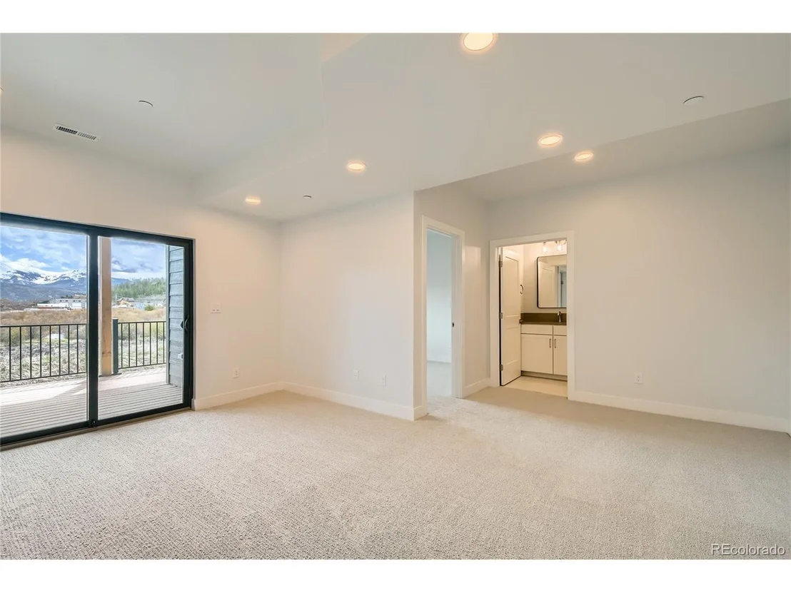 Photo of 1307 James Road