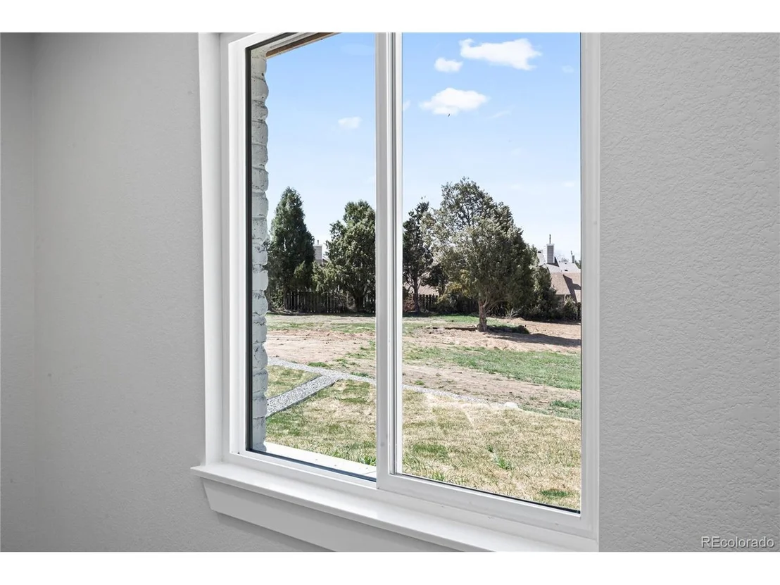 Photo of 6766 Zenobia Loop