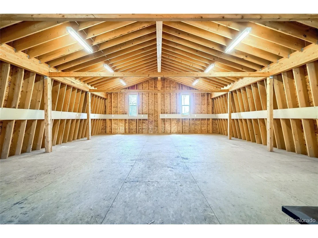 Photo of 123 Silver Lakes Dr