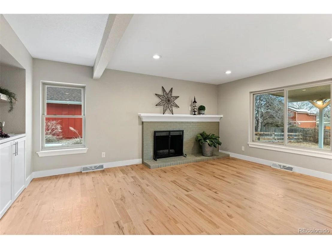 Photo of 9654 W 87th Cir