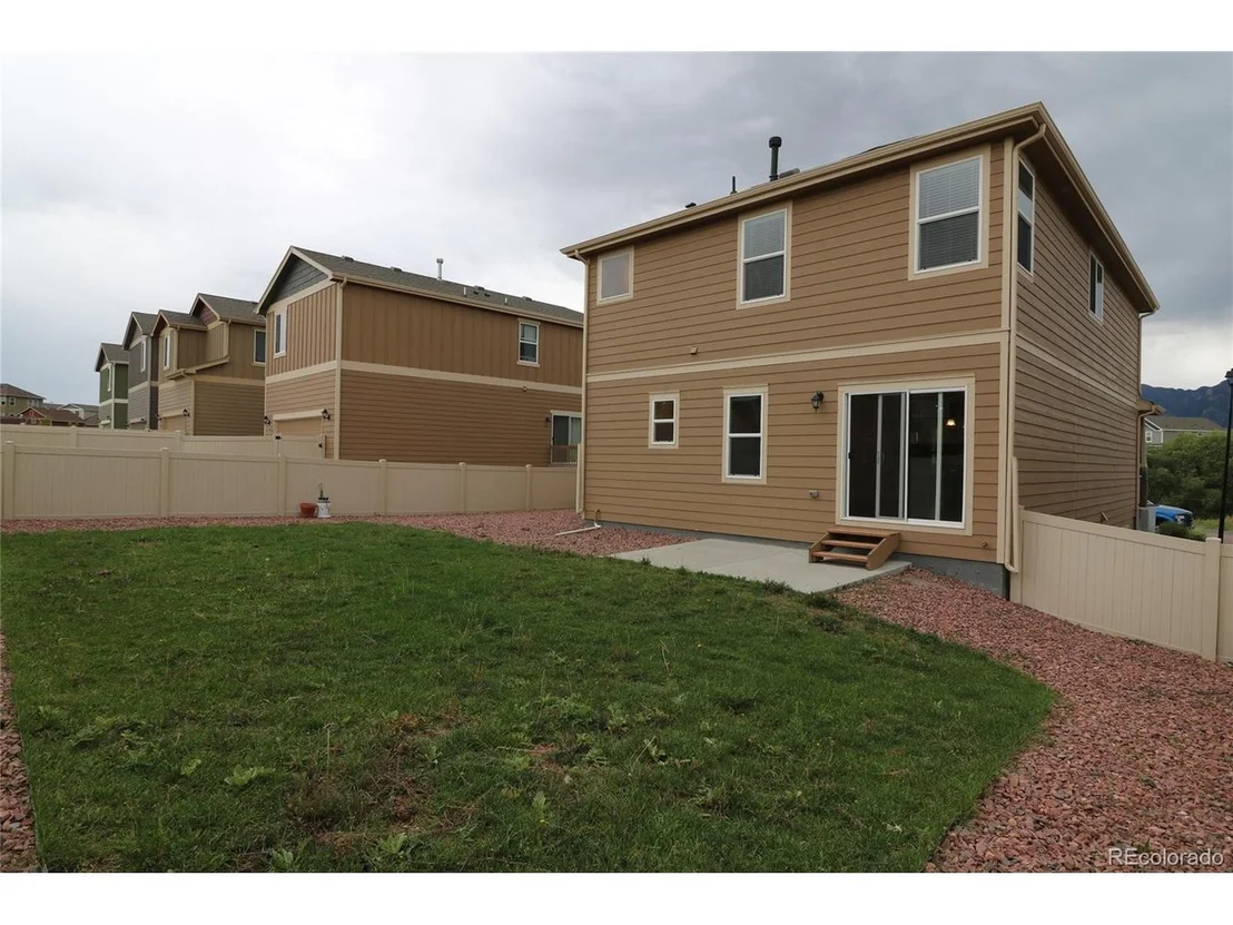 Photo of 930 Antrim Loop