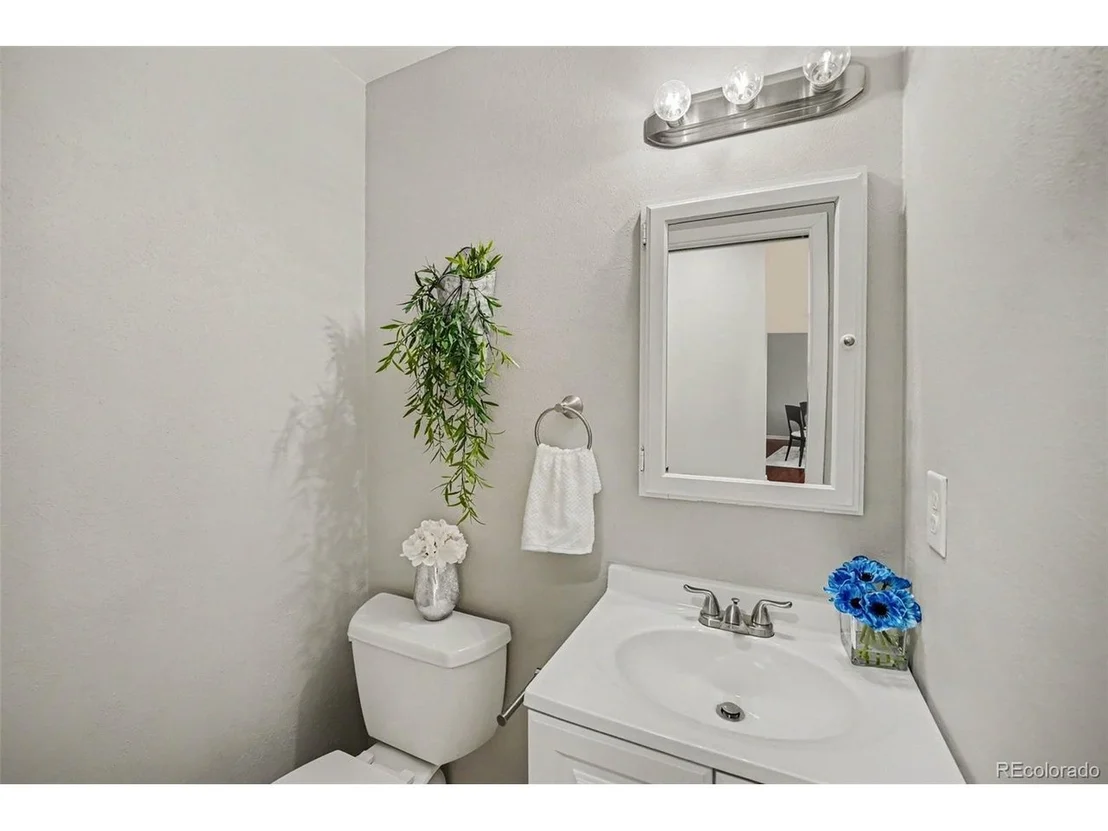 Photo of 9108 W 75th Pl